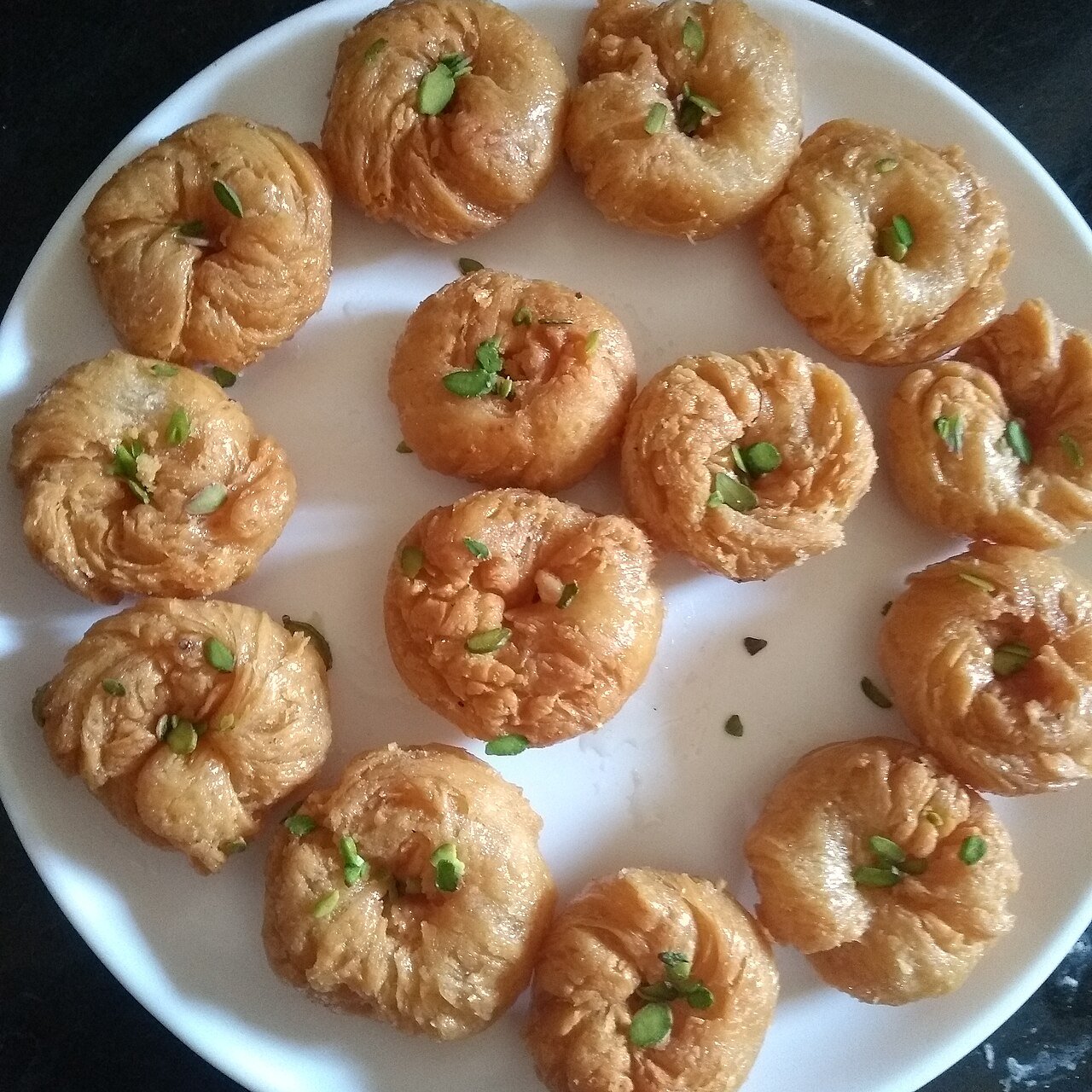 मक्खन  बड़ा