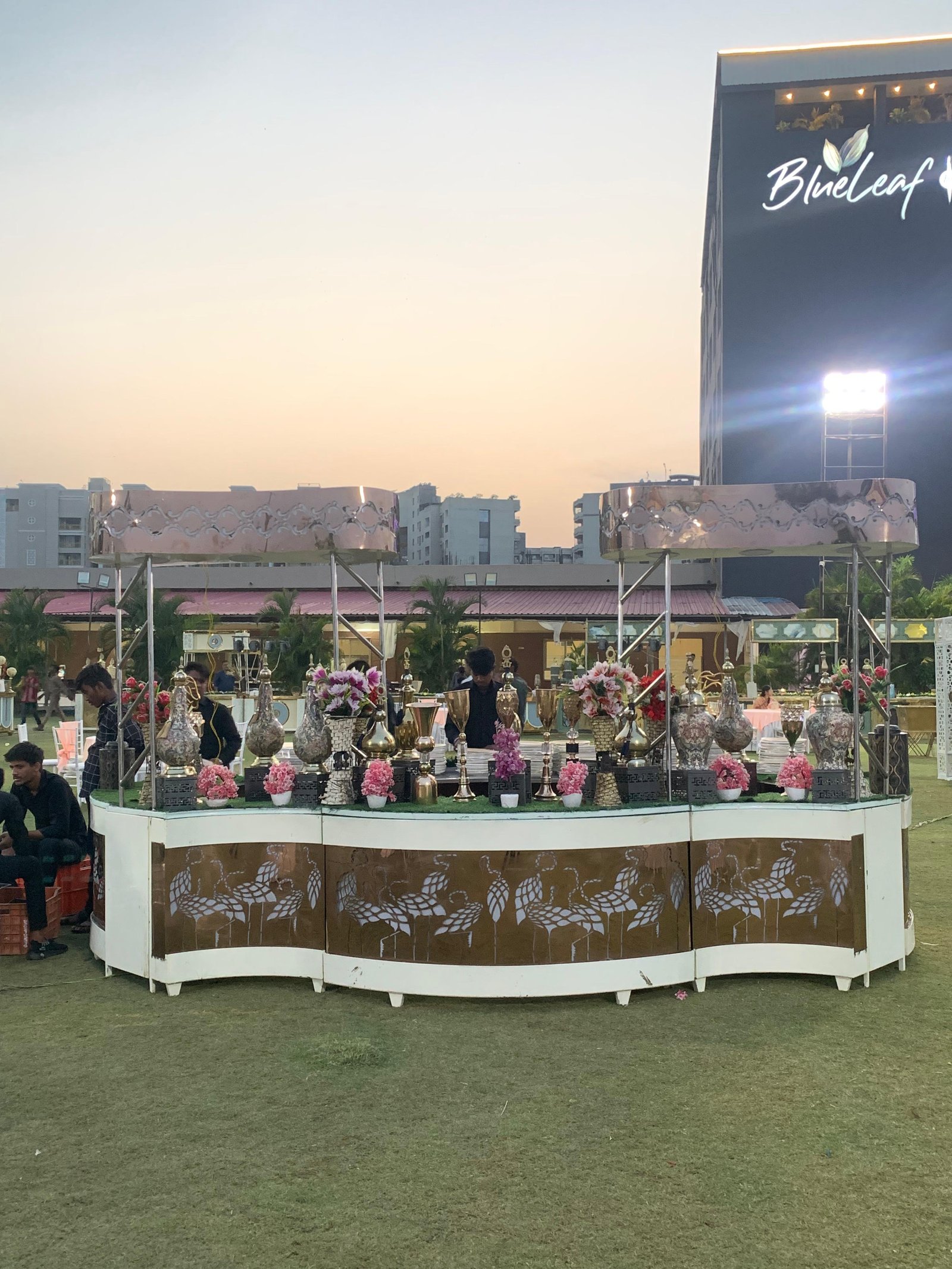 वुडन सैटअप