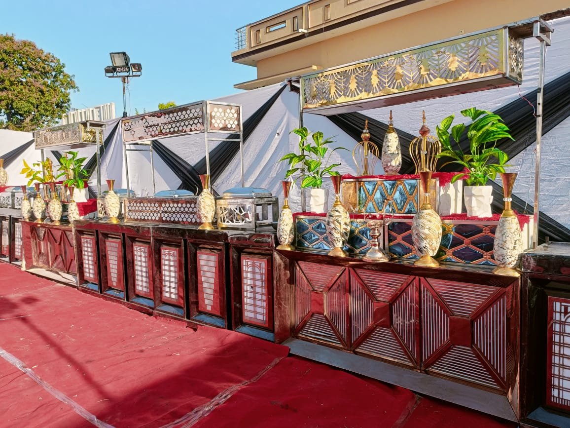 वुडन सैटअप